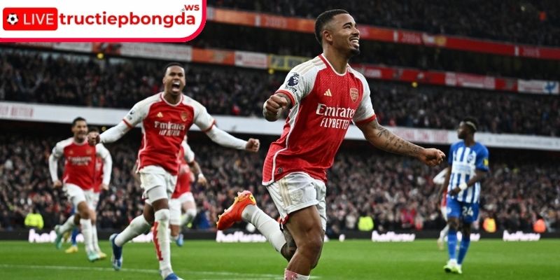 Arsenal dẫn đầu nhưng chưa thể ung dung trước Man City